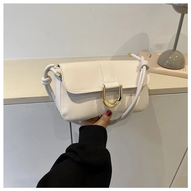Women's Small Pu Leather Solid Color Streetwear Square Magnetic Buckle Shoulder Bag