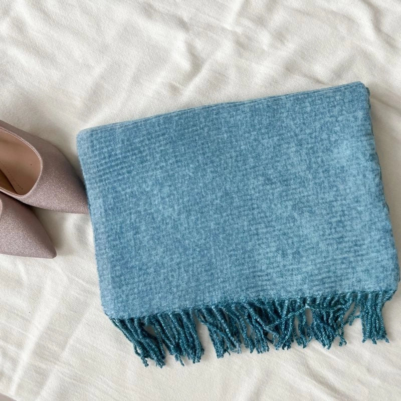 Women's Sweet Solid Color Polyester Scarf
