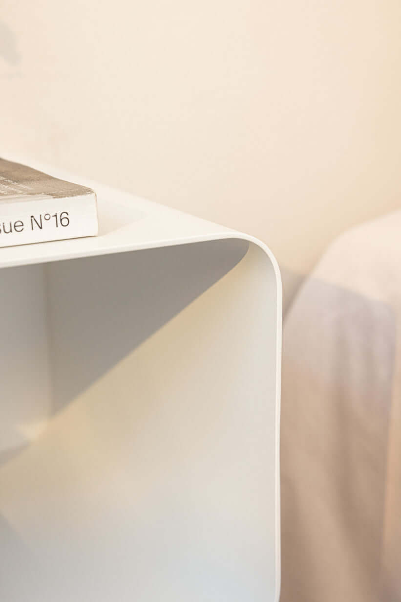 HANGING NIGHTSTAND NELIO