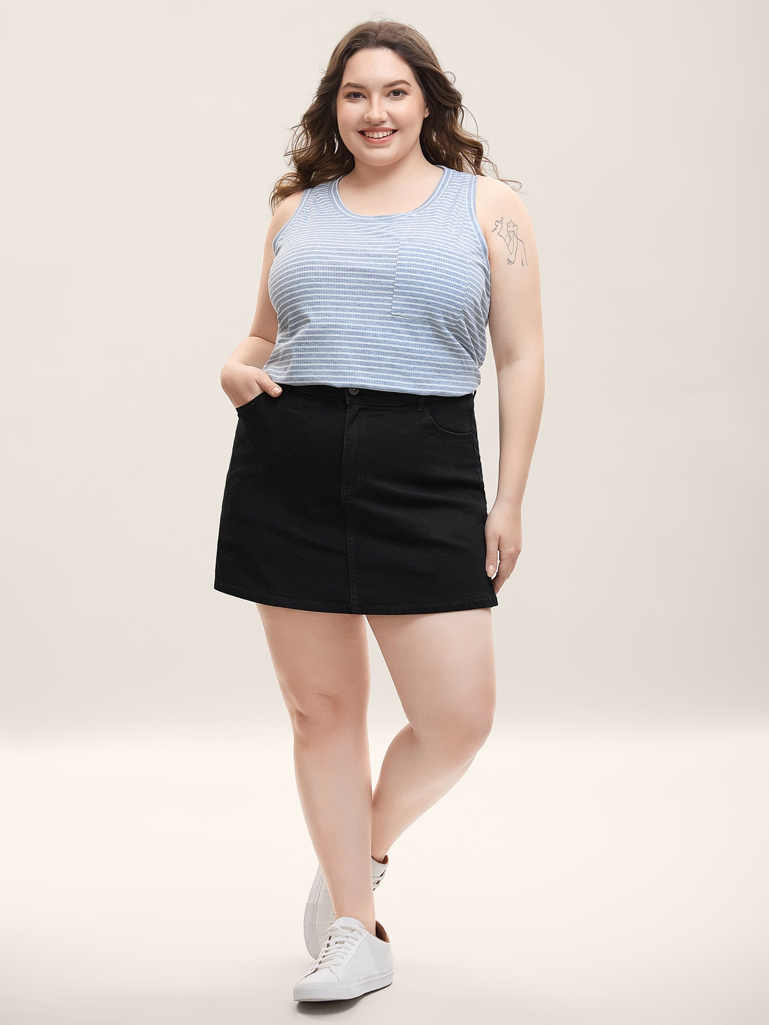 Plain Slit Fitted  Denim Skorts