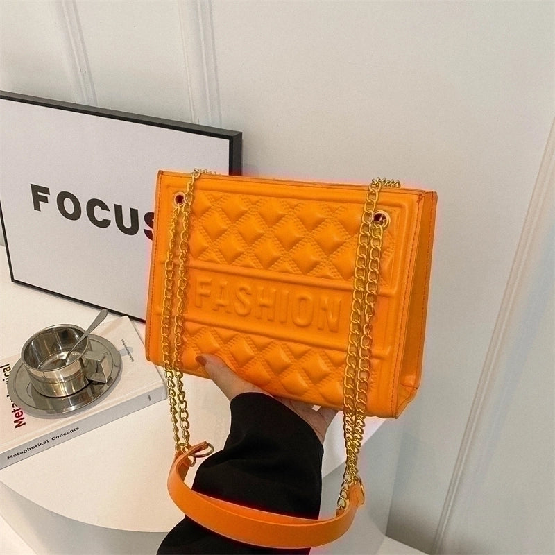 Women's Pu Leather Solid Color Classic Style Zipper Crossbody Bag