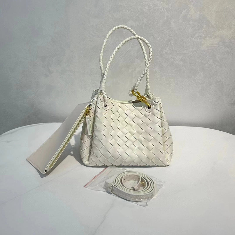 Women's Pu Leather Solid Color Classic Style Weave Bucket Magnetic Buckle Handbag