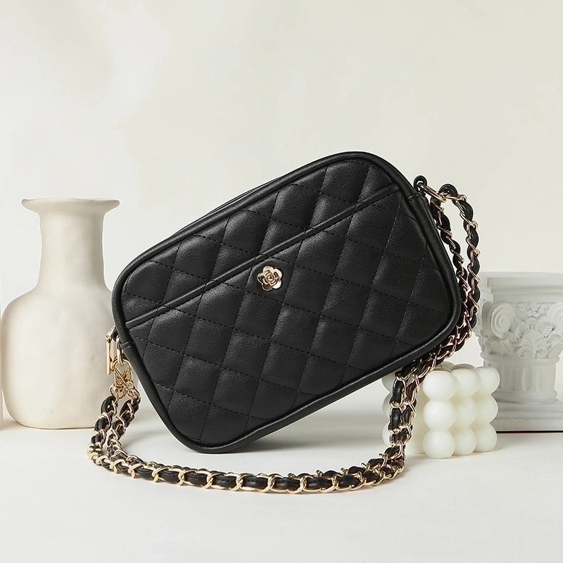 Women's Small Pu Leather Solid Color Streetwear Square Zipper Crossbody Bag