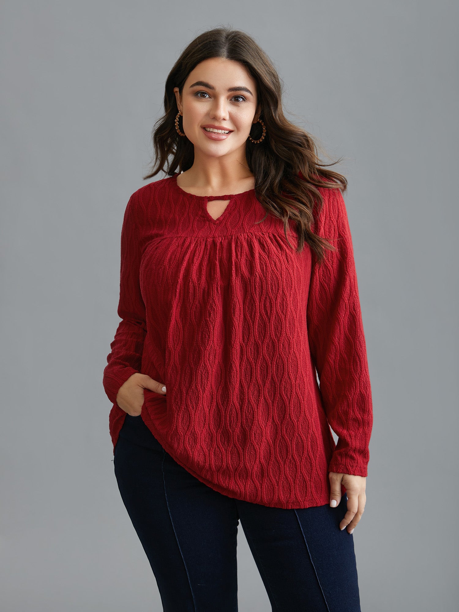 Textured Keyhole Gathered Knit Top