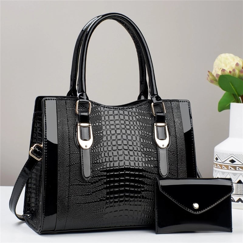 Women's Medium Pu Leather Solid Color Crocodile Vintage Style Classic Style Square Zipper Crossbody Bag
