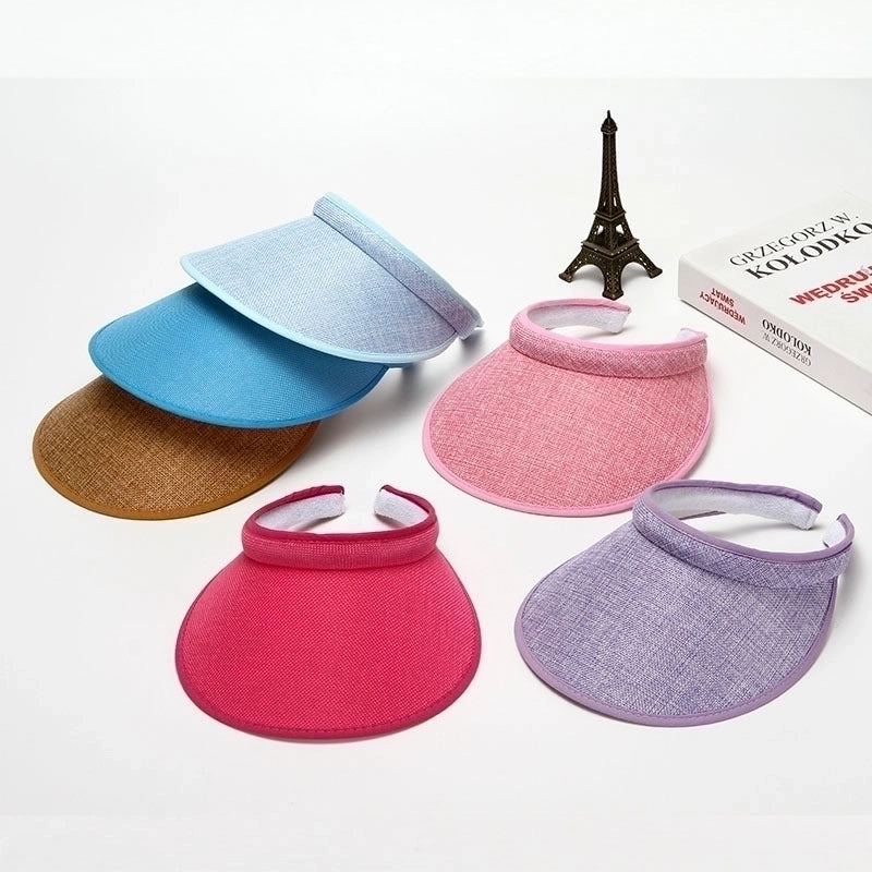 Women's Minimalist Solid Color Flat Eaves Straw Hat