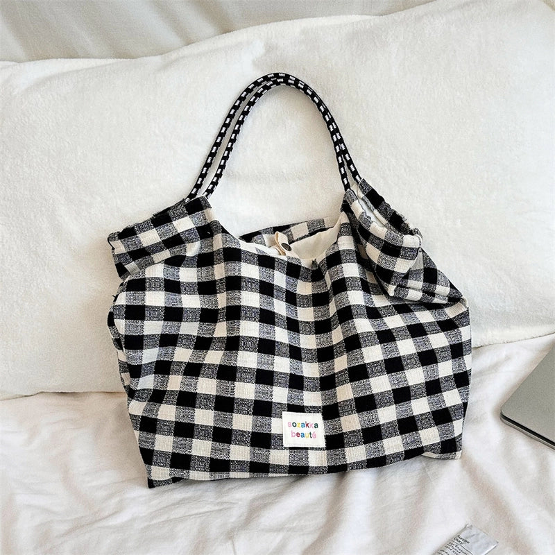 Women's Medium Canvas Plaid Basic Vintage Style Square Open Tote Bag