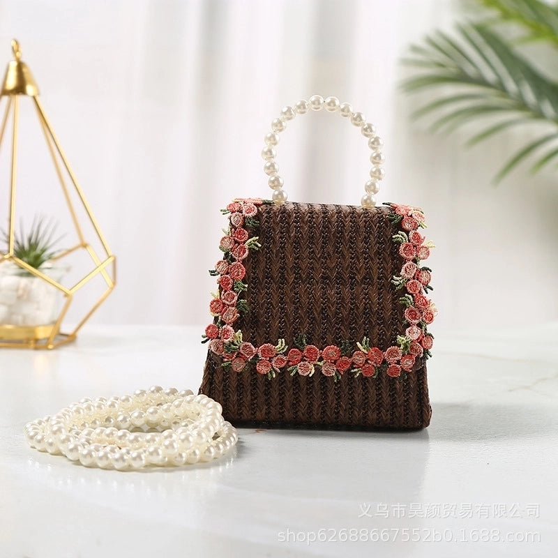Women's Small Straw Flower Cute Square Flip Cover Handbag