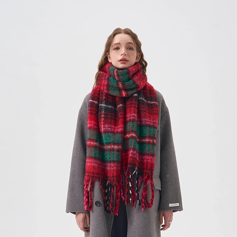 Women's Sweet Plaid Imitation Cashmere Polyester Tassel Scarf