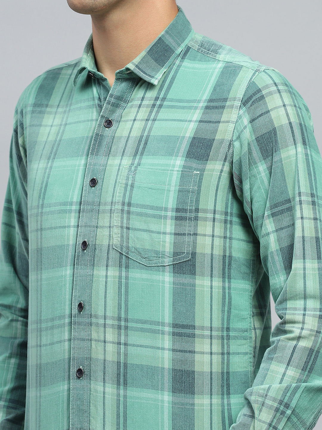 Men Green Check Collar Full Sleeve Shirt