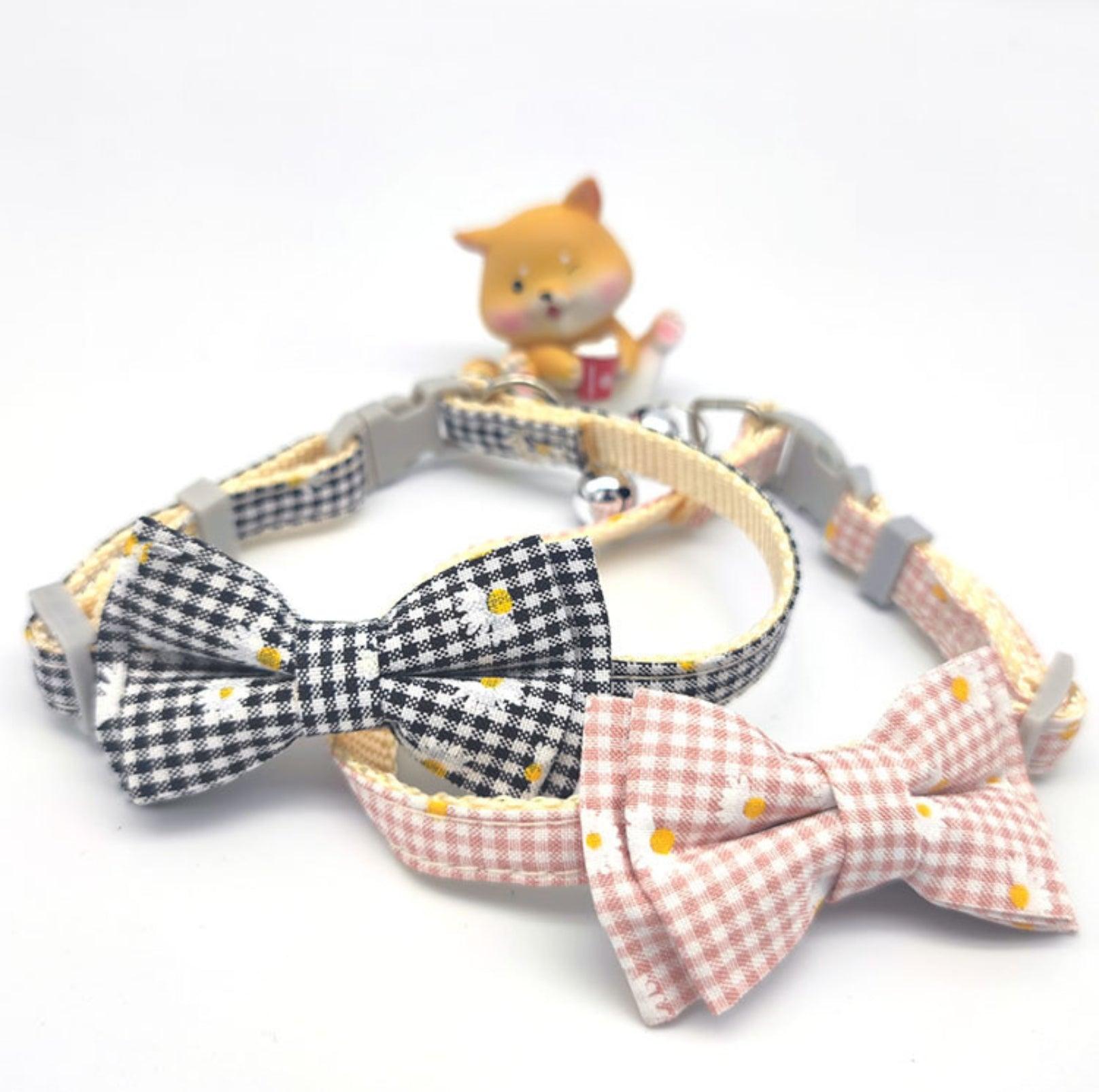 Pet Adjustable Bow Collar with Daisy Pattern