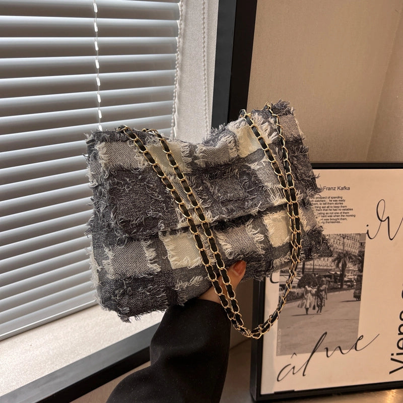Women's Medium Cloth Solid Color Streetwear Square Magnetic Buckle Shoulder Bag