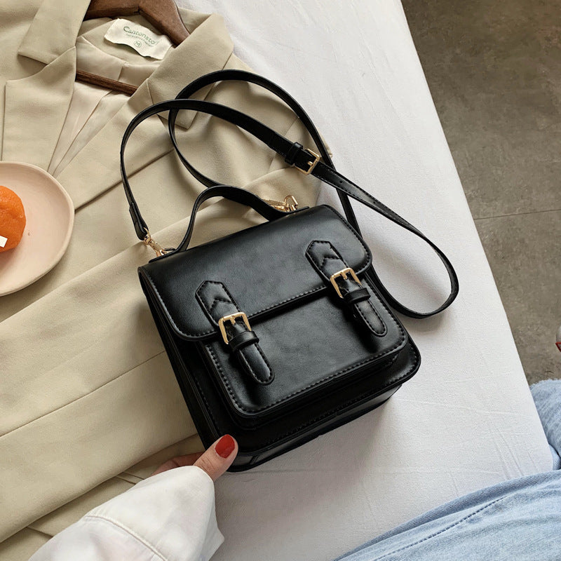 Retro Cambridge Style PU Leather Messenger Bag