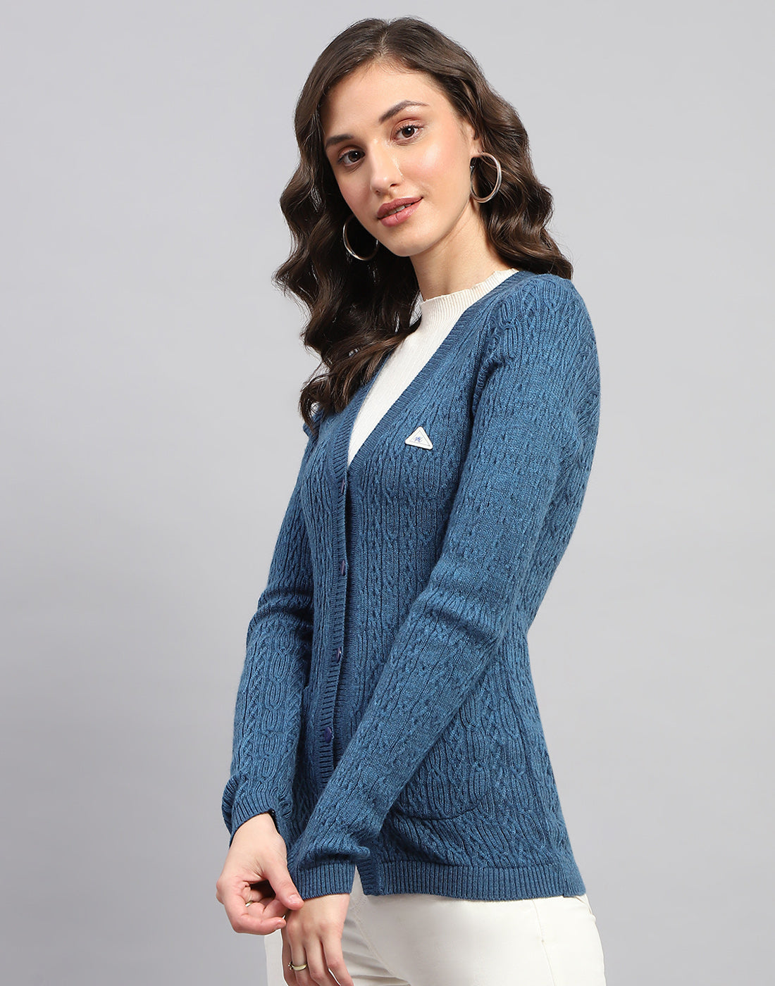 Women Navy Blue Self Design V Neck Full Sleeve Cardigan