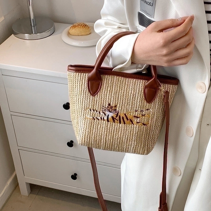 Women's Medium Straw Tiger Ethnic Style Zipper Straw Bag