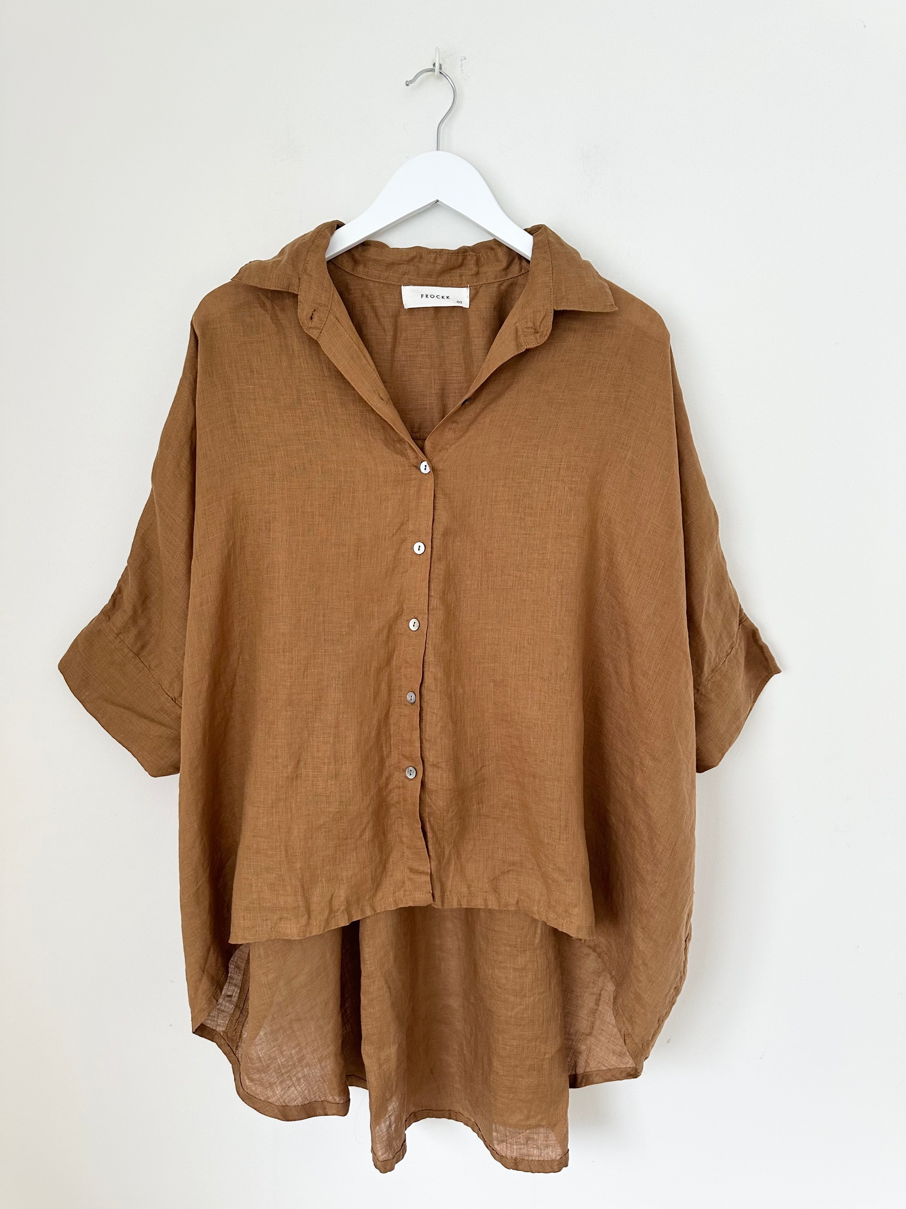 issey shirt - caramel linen