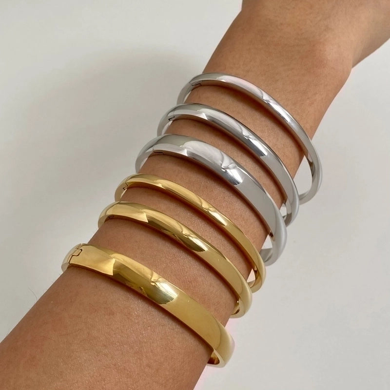 Minimalist Solid Color 304 Stainless Steel 16K Gold Plated White Gold Plated Gold Plated Bangle In Bulk