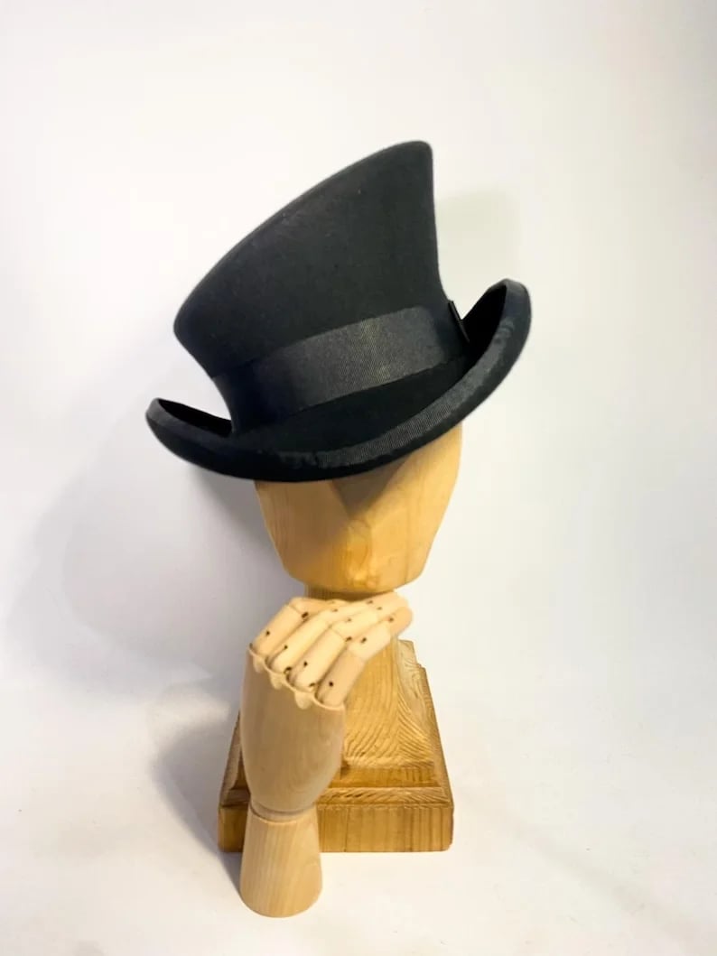 🎁Asymmetric top hat