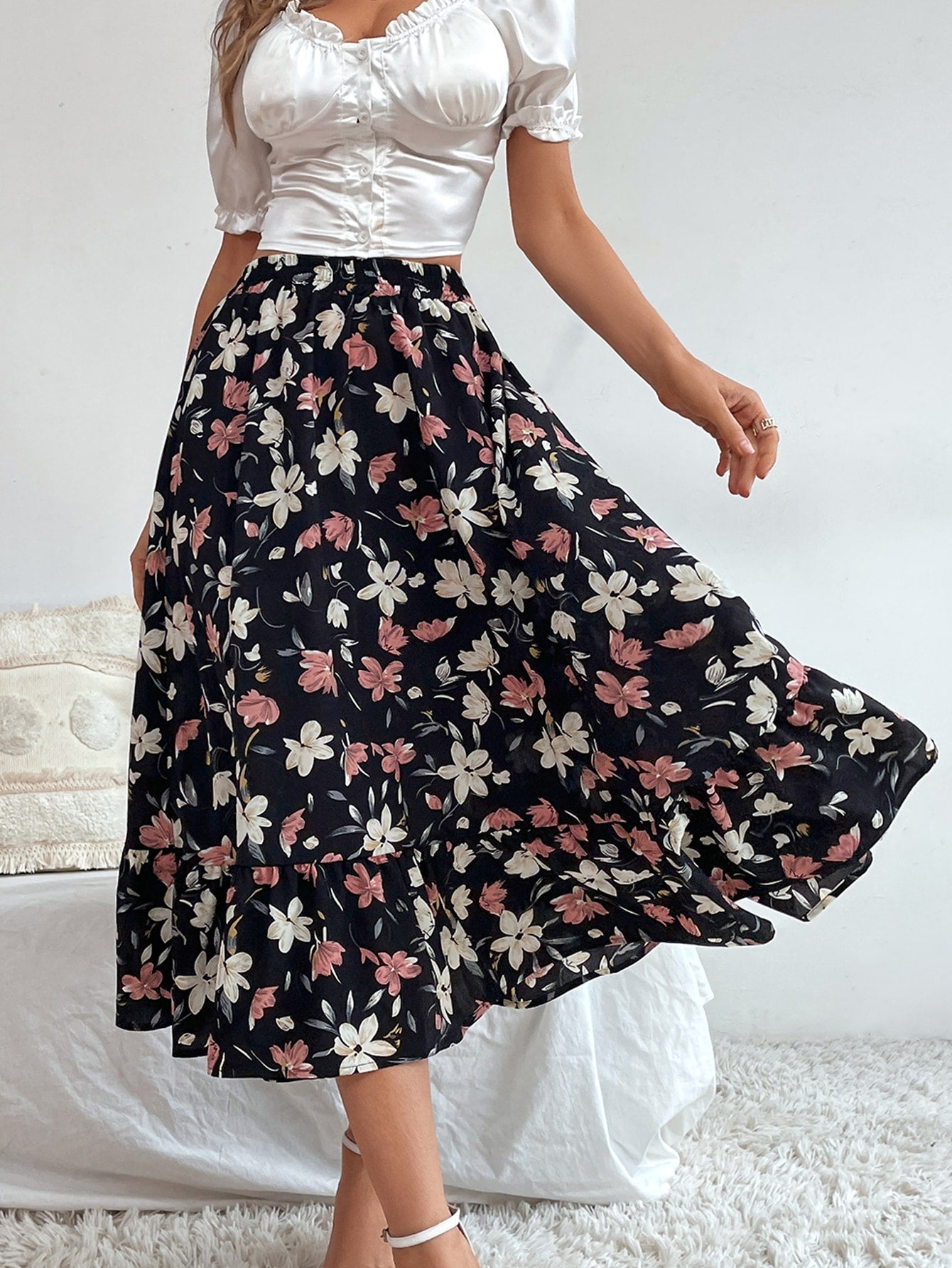 Allover Floral Print Ruffle Hem Skirt