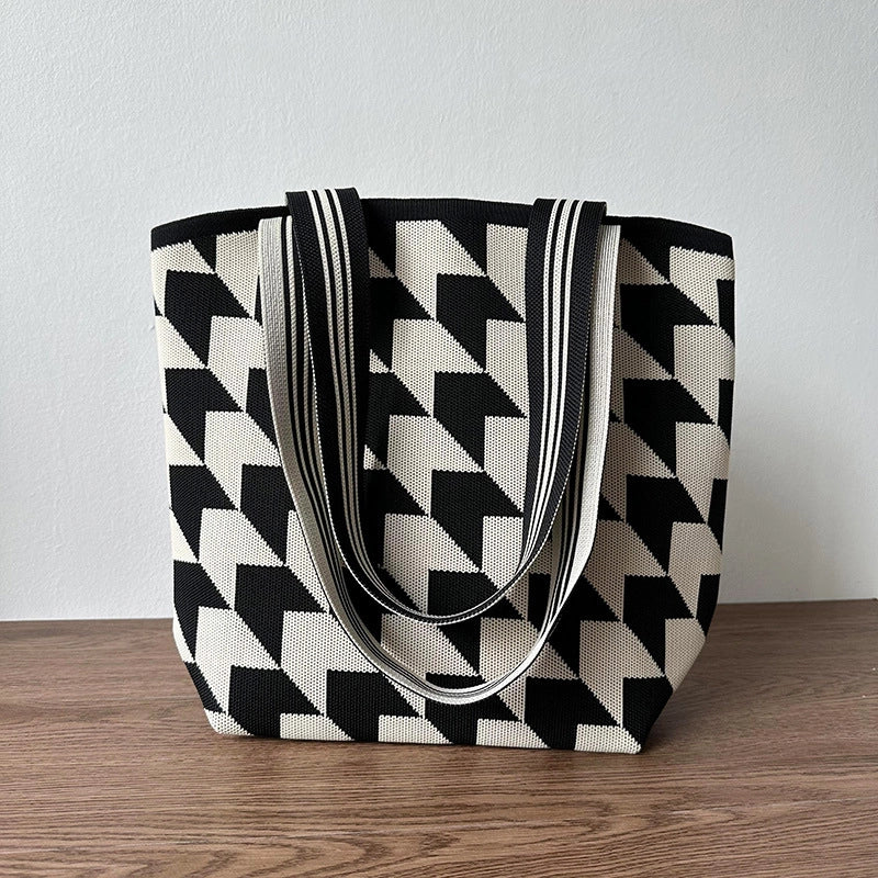 Women's Large Polyester Printing Classic Style Square Open Straw Bag