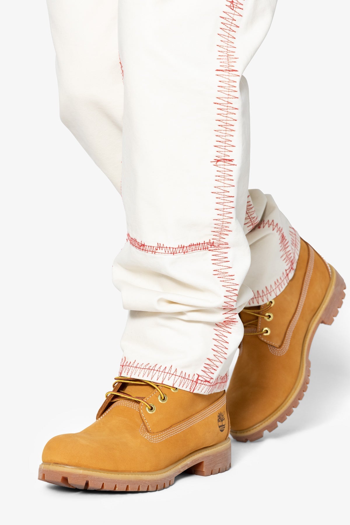 V711 Zig Zag Stitch Baggy Denim - White/Red