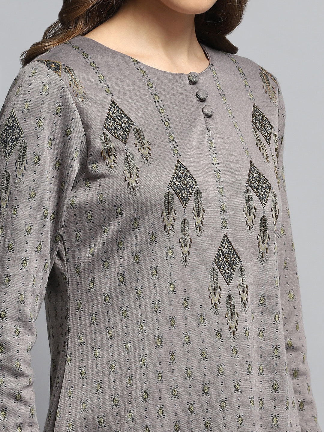 Women Green Self Design Round Neck Full Sleeve Kurti Set