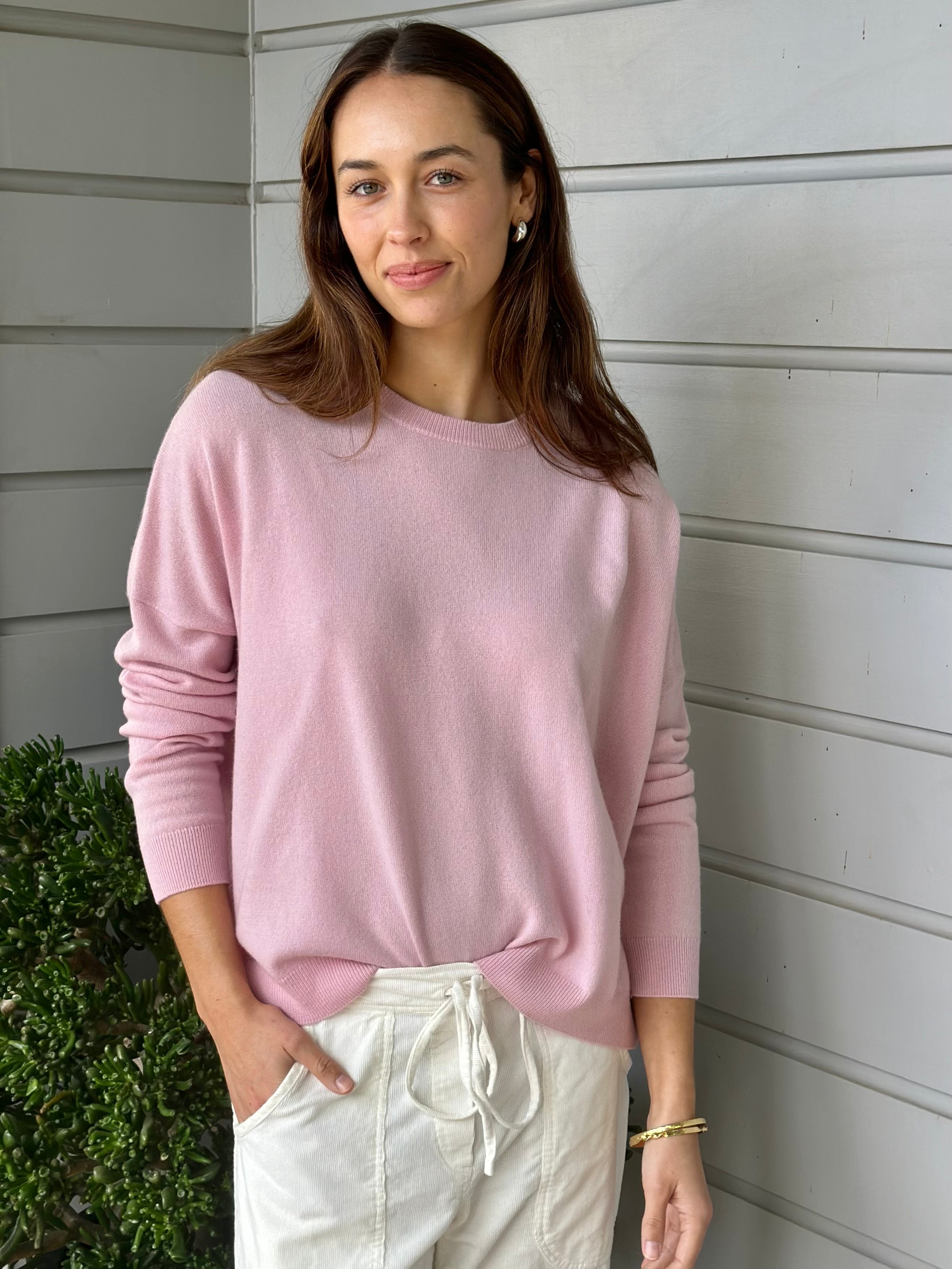 cassie crew neck -soft pink cashmere