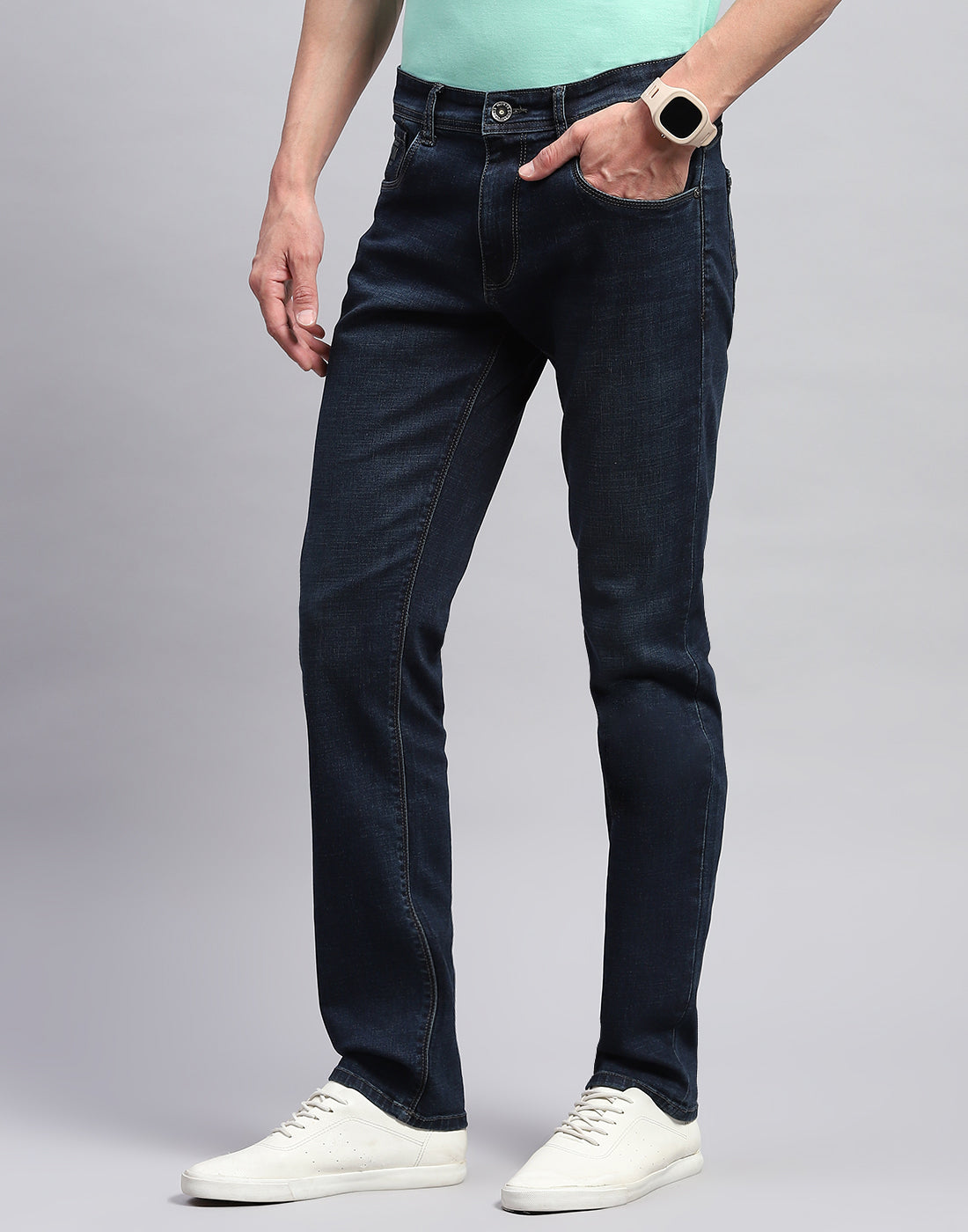 Men Blue Light Wash Straight Fit Denim