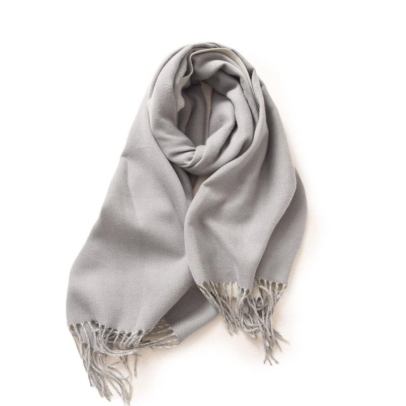 Women's Minimalist Solid Color Polyester Scarf