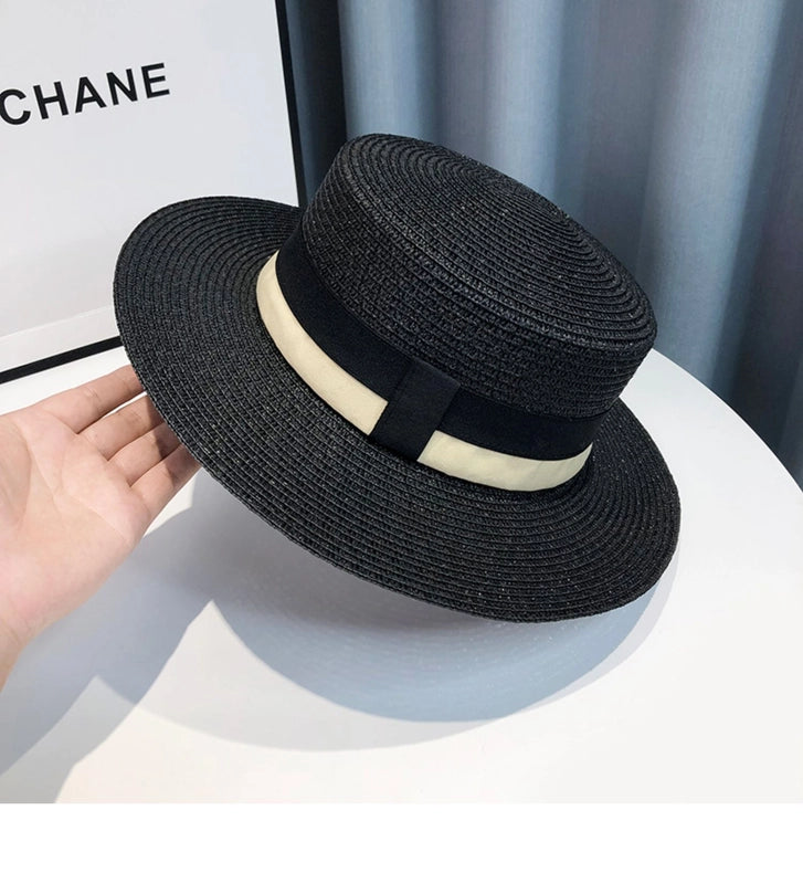 Women's Minimalist Classic Style Color Block Flat Eaves Straw Hat