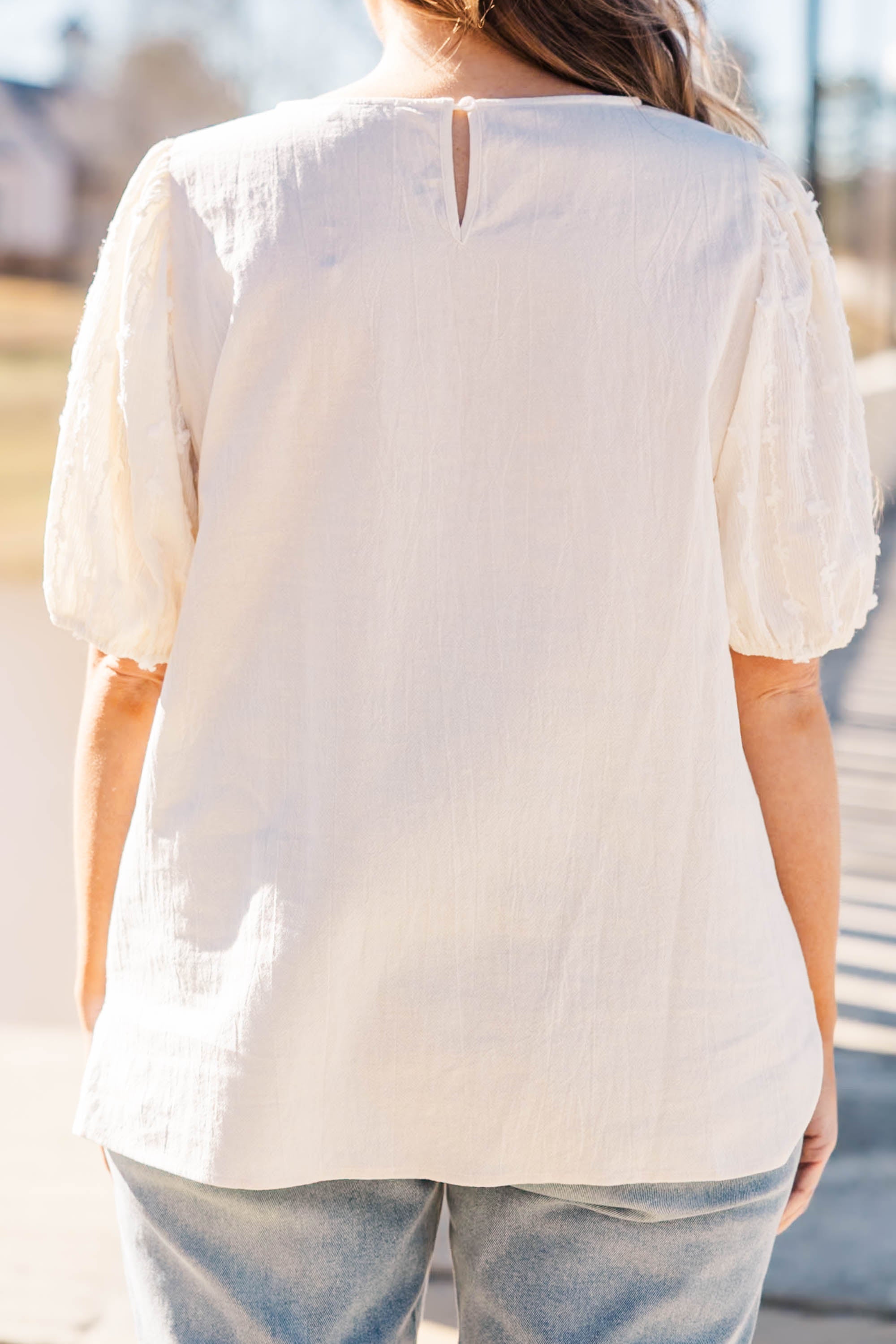 Sweet Sundays Top. Cream