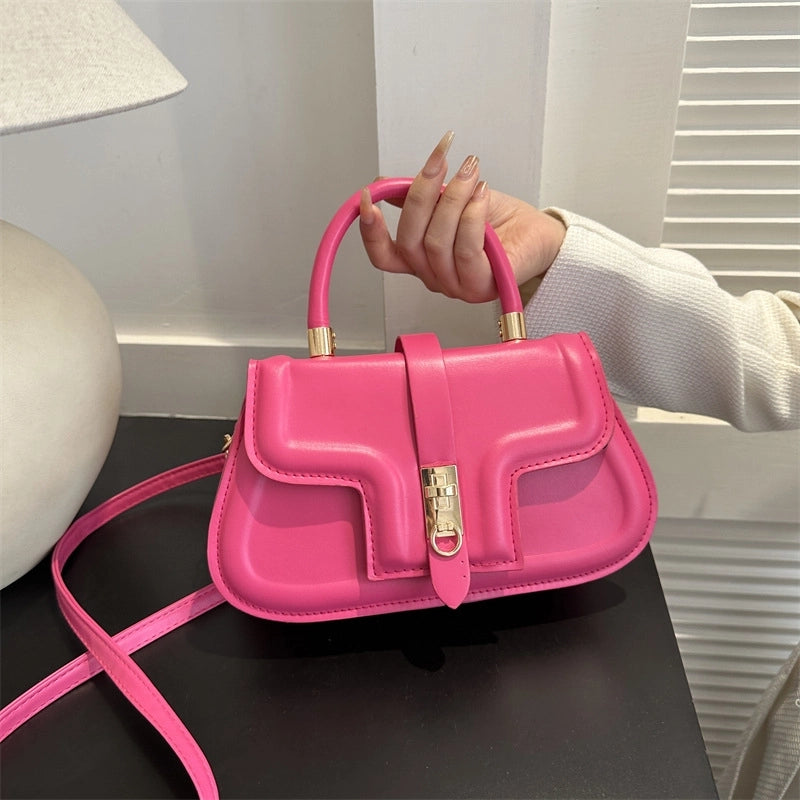 Women's Medium Pu Leather Solid Color Vintage Style Classic Style Magnetic Buckle Square Bag