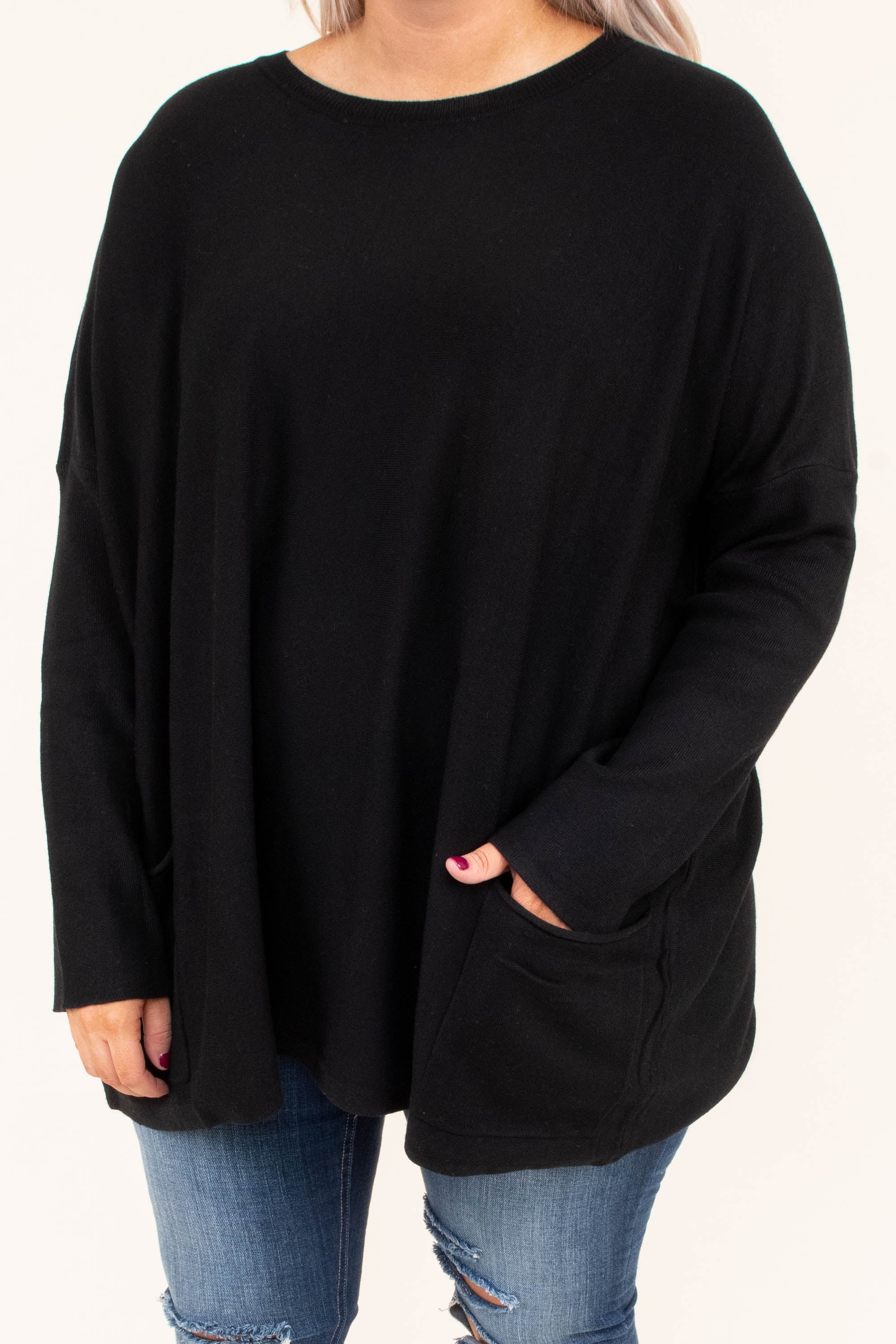 Snow Whispers Tunic. Black