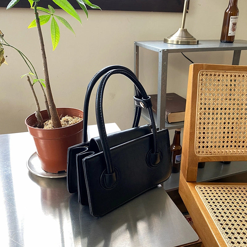 Women's Small Pu Leather Solid Color Streetwear Square Magnetic Buckle Handbag