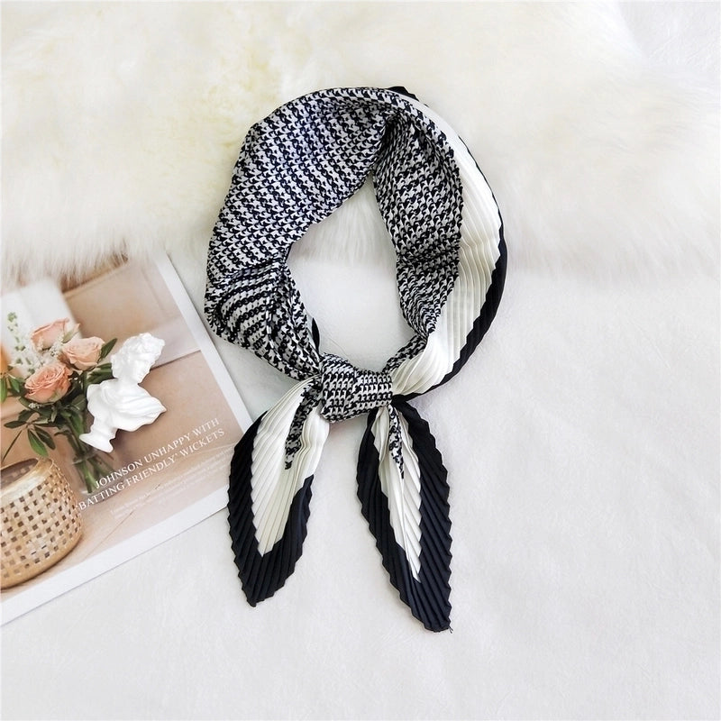 Fashionable Scarf