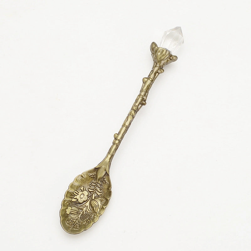 Vintage Carved Crystal Head Pattern Alloy Leaf Spoon Nordic Creative Mug Coffee Ice Cream Spoon