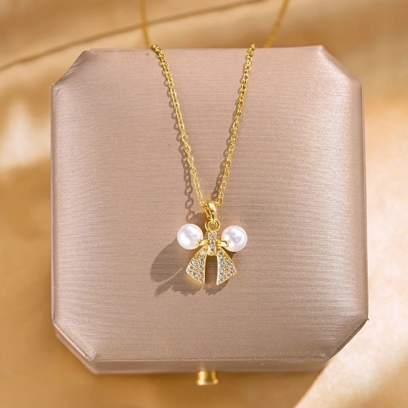 Elegant Lady Streetwear Geometric Flower Butterfly 304 Stainless Steel Acrylic Zircon 18K Gold Plated Inlay Pendant Necklace