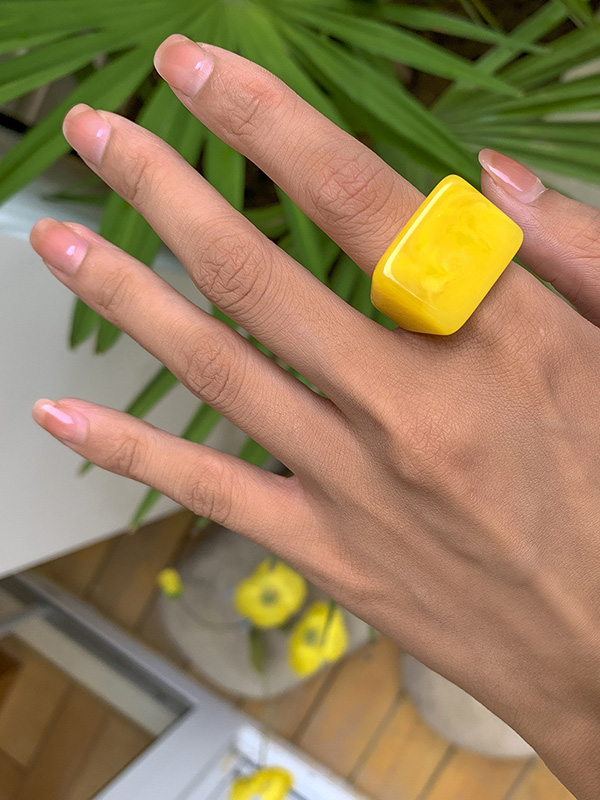 Stylish Resin 8 Colors Geometric Ring