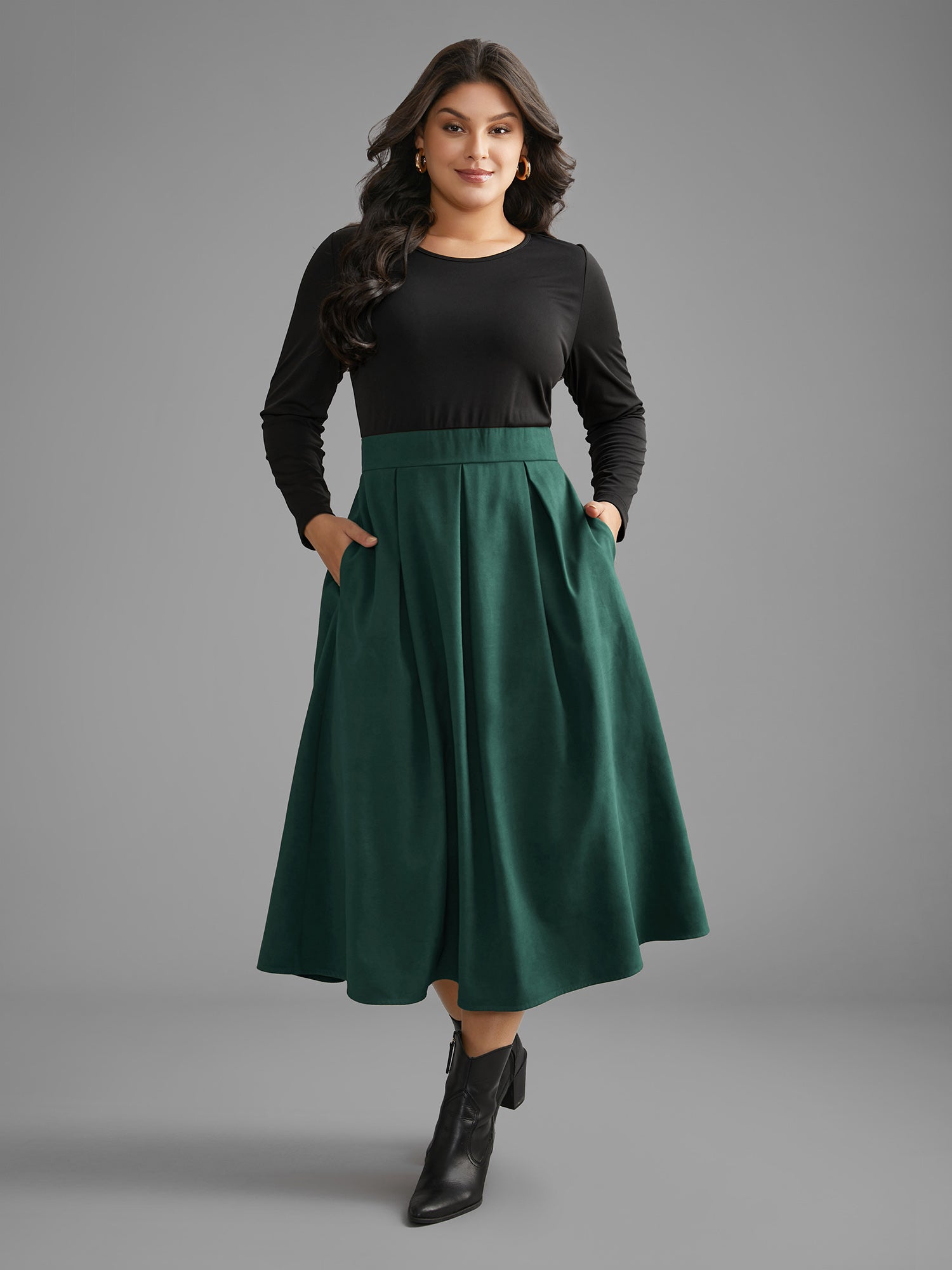 Crew Neck Contrast Shirred Pleated Dress