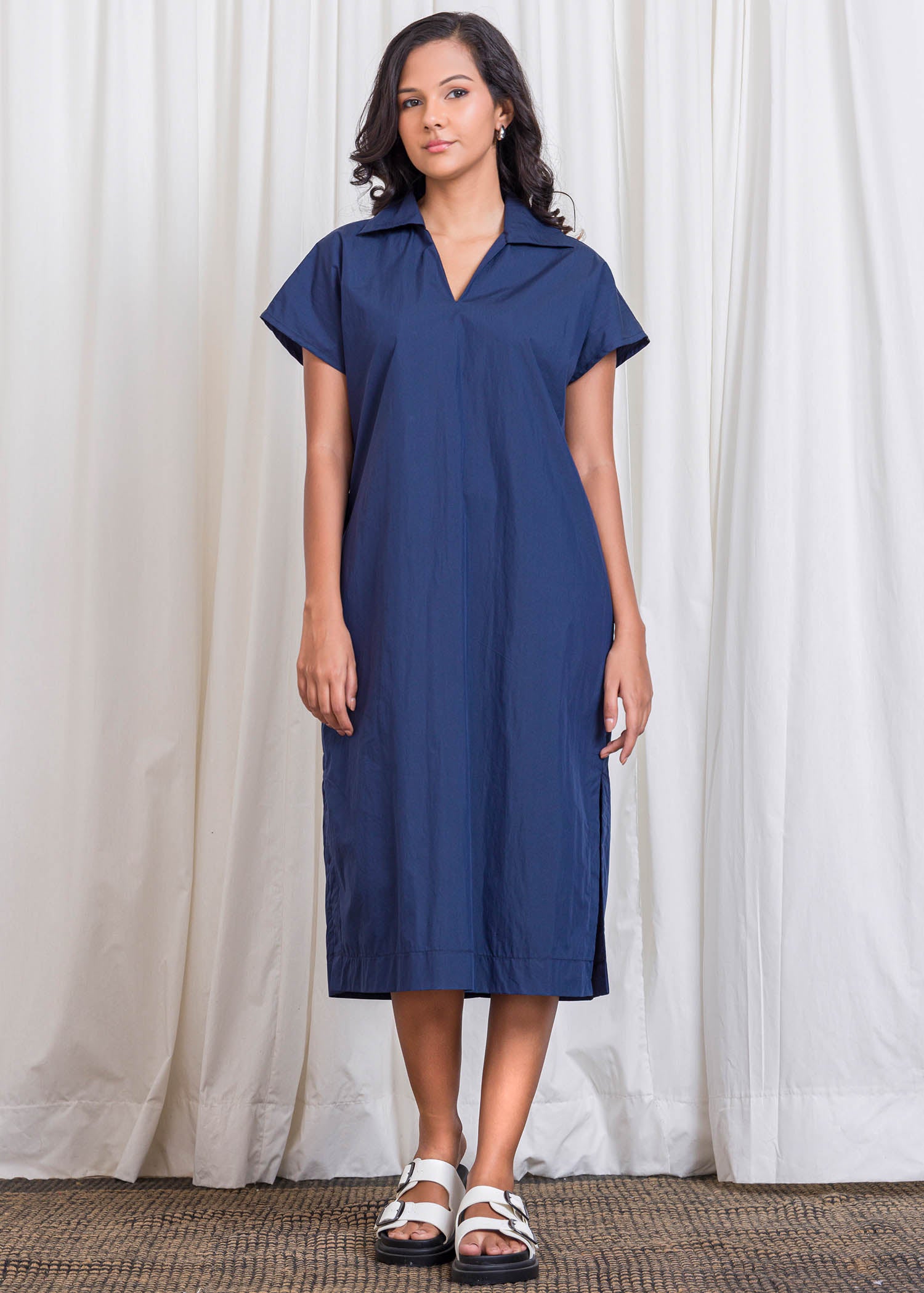 Midi Dress With Collar And Side Slits