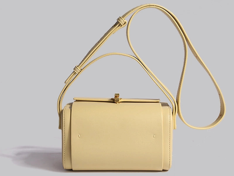 Women's Small All Seasons Pu Leather Solid Color Elegant Magnetic Buckle Square Bag