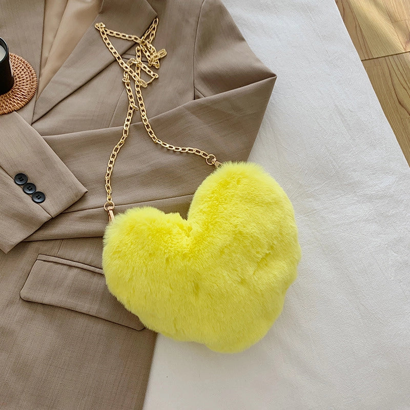 Women's Plush Solid Color Cute Heart-shaped Zipper Crossbody Bag