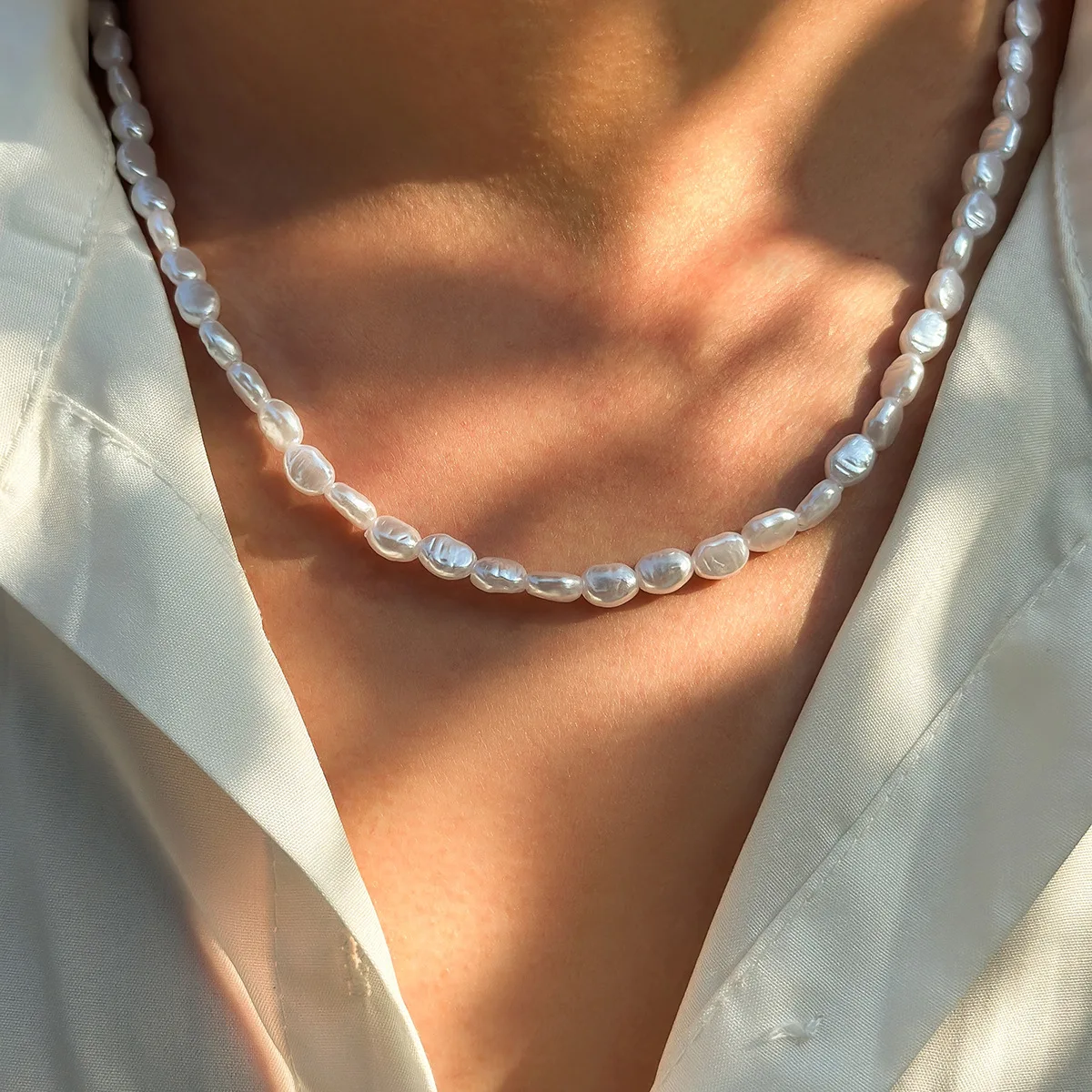 Bestone New Baroque Shaped Imitation Pearl Necklace Men's Necklace Clavicle Chain Men's Accessories