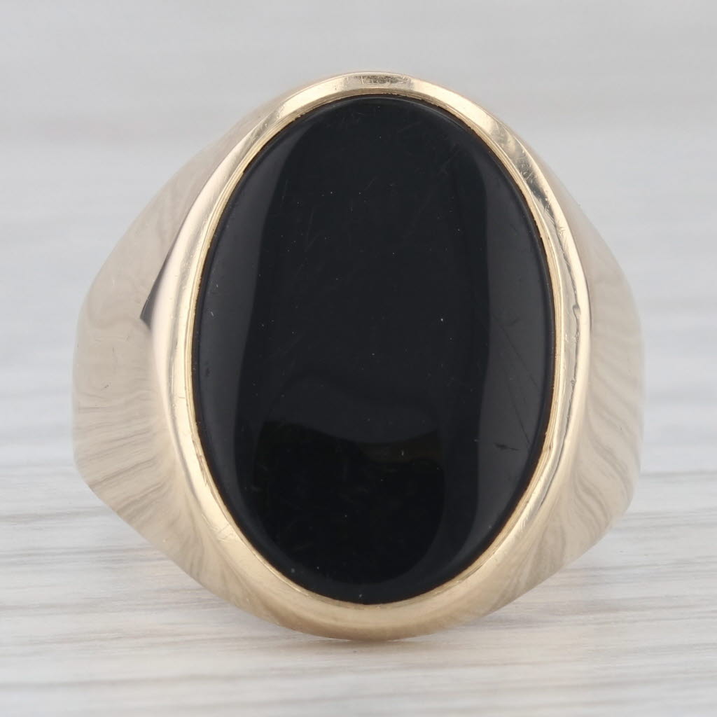 Onyx Oval Solitaire Signet Style Ring 14k Yellow Gold Size 9.75