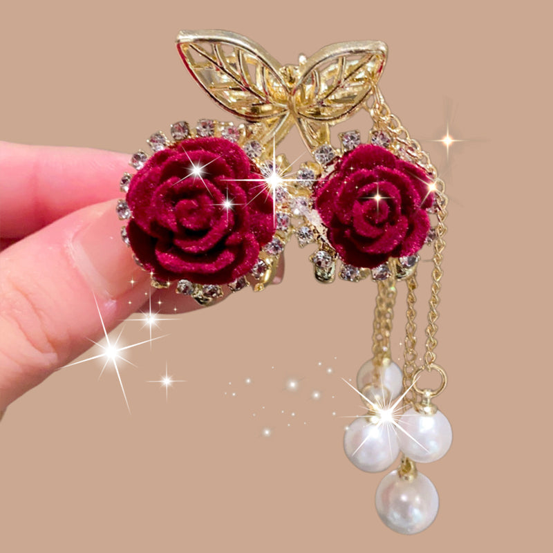 🌹Elegant Velvet Rose Hair Clip with Pearls✨