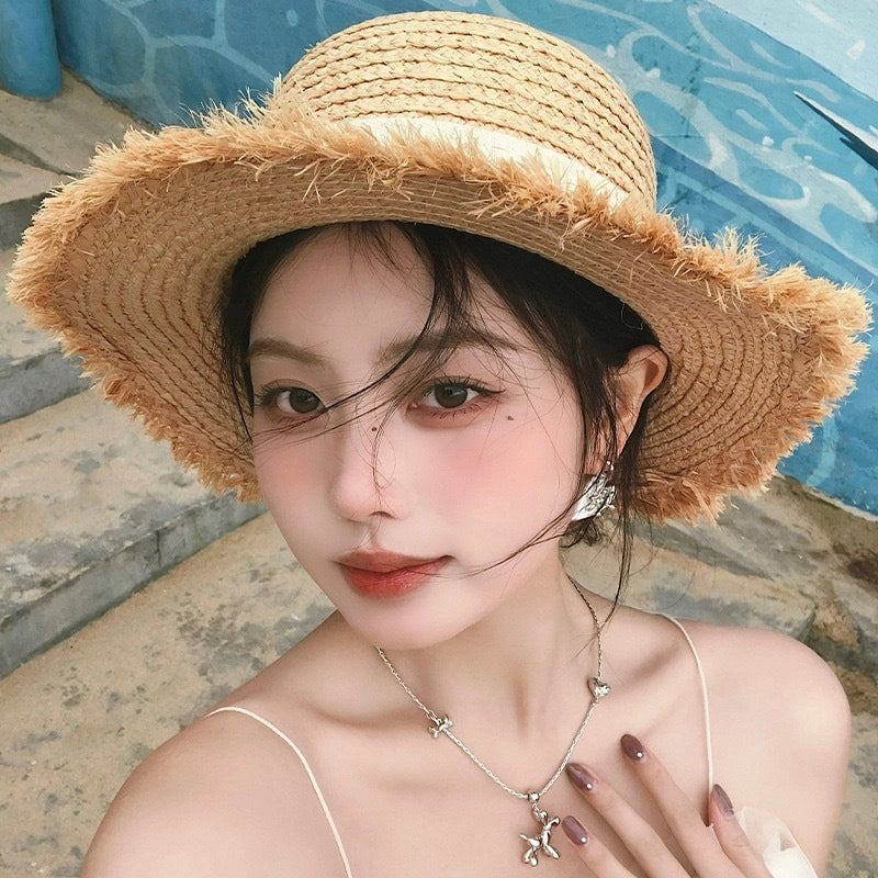 Women's Sweet Minimalist Solid Color Flat Eaves Straw Hat