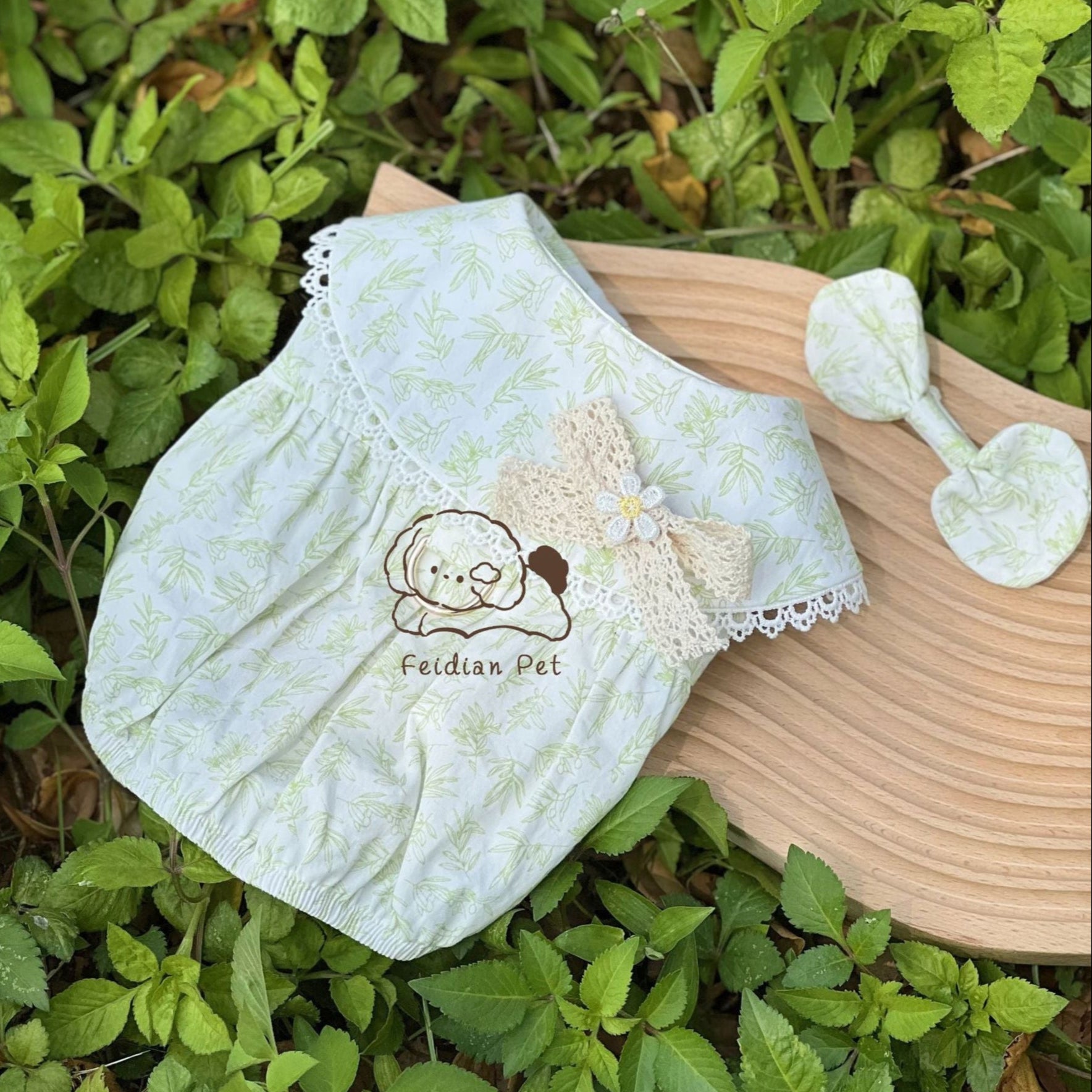 Leaf Printed Dog Dress with Hair Clip