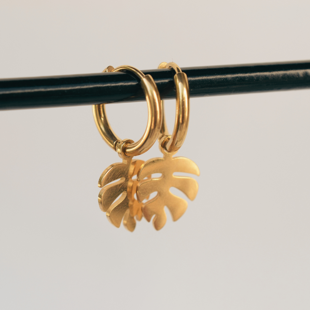 Tropical leaf charm hoops - Gold