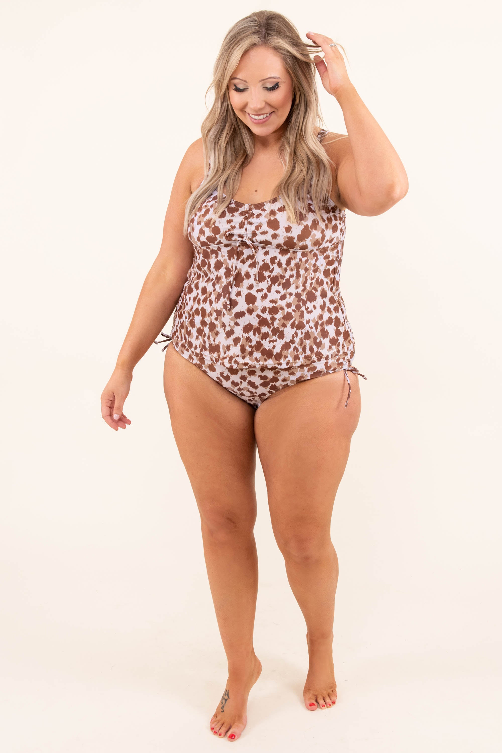 Talk To The Sand Tankini Top. Leopard