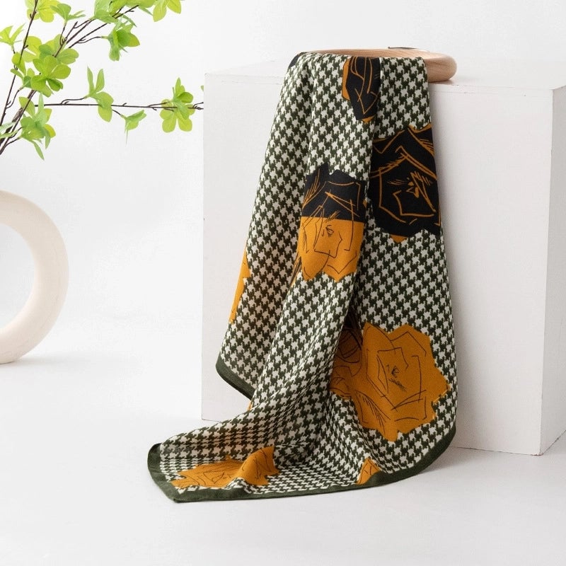 Women's Retro Plaid Flower Satin Silk Scarf